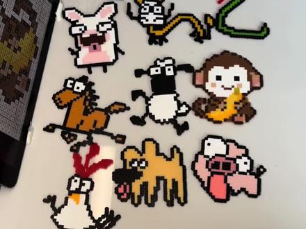 这个宝宝既然嘴这么甜 我当然要安排上可爱的猴猴🐒#十二生肖拼豆 #我在抖音玩拼豆 #拼豆人有自己的春节 #十二生肖拼豆主打一个抽象 #猴子