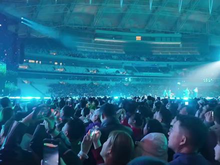 1980的冤种全程找不着丹~喜欢梦龙的人在哪~#梦龙乐队 #梦龙乐队上海演唱会 #imaginedragons #imaginedragons梦龙 #神奇的闲鱼