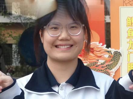 #舞蹈生 #舞蹈艺考 月瘦20斤,一共瘦斤26斤是种什么体验?快来听听广西舞研学员的秘籍!#一个女孩的变化