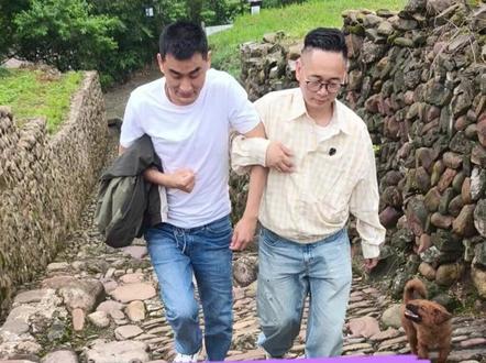 皮衣哥要带小赵到长沙看眼睛 #皮衣哥 #巴基斯坦 #记录真实生活 #好物分享 #玉竹