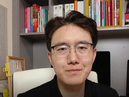 塔里木大学就业情况 担心孩子读完大学找不到稳定工作?选塔里木大学,就业不用愁!
紧扣国家稳疆兴疆战略,农林、水利、电气、医学全是南疆紧缺专业,企业主动上门抢人。
国企、事业单位、中小学、医院、农牧集团常年定点招聘,体制内岗位选择多。
学校全程一对一就业指导,简历修改、面试培训、岗位推荐一站式服务,访企拓岗持续拓展优质岗位资源 。
不管是留疆稳定发展,还是回内地求职、考研升学,多条出路给孩子兜底#塔里木#高考#就业#志愿填报规则