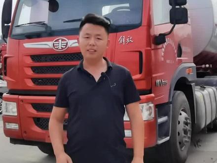 原版普货,375潍柴动力,#二手货车 #牵引车 #解放悍v