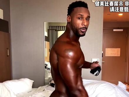 职业赛三连冠🏆强势的高个健体 Corey Morris 莫里斯🔥小头、小细腰💯锁骨不算长 但身高兜住低😇宽度不逊色✨ 作为奥赛常客的他 近两年上升势头超猛🏄🏻♂️ 被拿来和班克斯作比较!@孙良轩没有肌肉 @孙良轩有点肌肉 #健体 #奥赛显微镜 #健美 #孙良轩