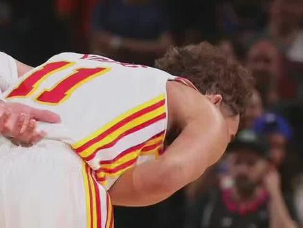 纽约一声巨响,吹杨闪亮登场 #dou来nba #dou是球评人 #特雷杨