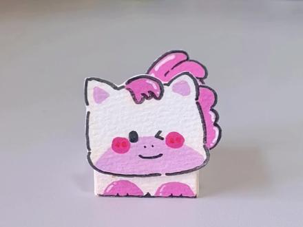 别人撸猫我们撸马!!摸摸头摇头又摆尾!这是一直只吃金币和桔子的吉祥马!!快来围观!#马 #手工教程 #DIY #解压 #丙烯马克笔