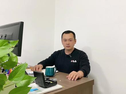 Win11任务栏上打开的窗口如何实现平铺而不是堆在一起? #Win11任务栏 #窗口平铺 #Win11