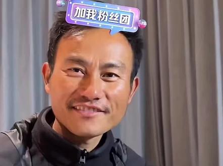 蜜蜂哥阿乐&杨娇 合唱《天也不懂情》!意难平的蜜蜂哥,荒野当作打工,只为冠军而来,结果直接失业了!真是天也不懂情,意难平啊!#荒野蜜蜂哥#蜜蜂哥阿乐#杨娇