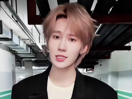 “清唱时刻”会以更好的“音乐时刻”继续下去#张真源 #张真源清唱时刻 #zzy的音乐时刻