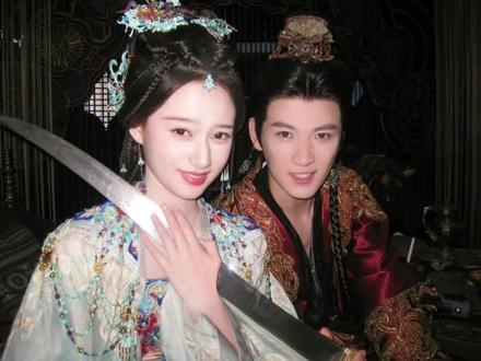 出圈的背后,是一群人的互相成就 #一笑随歌 #陈哲远 #李沁 #追剧 #真诚