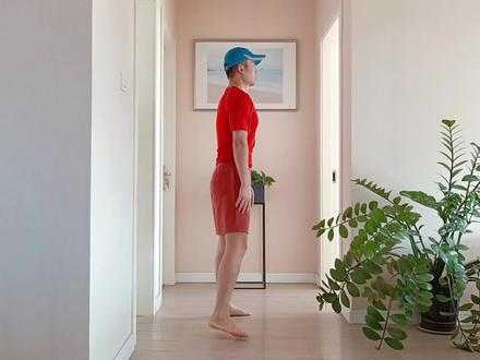 一套甩手动作每天50下,我坚持了30天