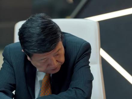 美女董事长主持公司被质疑,一句话霸气反击#江苏卫视流光之下