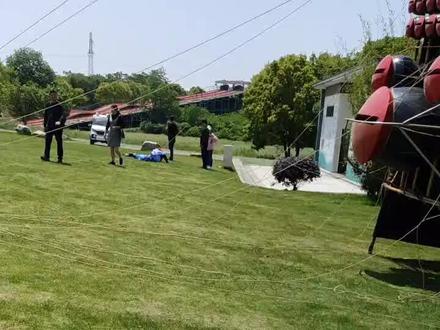 国家级非遗。板鹞风筝在南京展示放飞