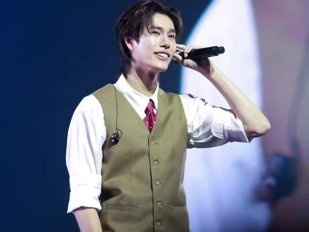 原来泰语也可以阳刚英朗啊!#陈普明#phuwin陈普明