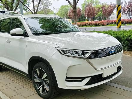 新到21年上牌长安欧尚X7个人户私家车一手车,非营运,续航405公里,配置:全皮电动座椅,全景天窗,360度全景影像,定速巡航,电动尾门…等,昨天已开着实测,续航杠杠的,市内代步几乎1:1续航不虚电。实车实图价格美丽4个多