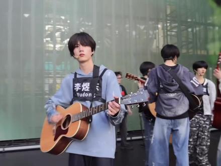 老龙对wsr依旧耿耿于怀🤔🤣#桂桂瑞瑞 #张桂源张函瑞 后面25新音cr女巫大人