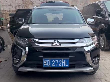 三菱欧蓝德安装锂电池逆变器完工交车#露营车改装 #房车改装 #床车生活 #汽车改装 #邯郸房车俱乐部