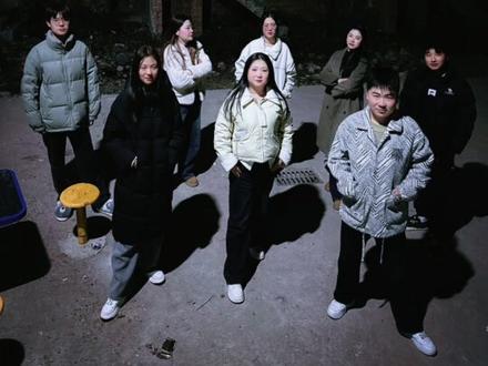 站位图也是安排上了#群像#过年回村这样拍#合照