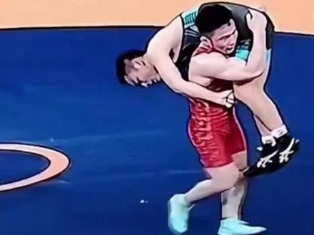 全运会山东队杀疯了
#体育运动 #全运会#山东