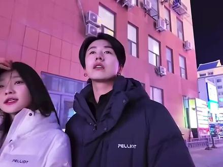 如果是迈巴赫还能努力,但京P88888没有就真没有啊!努力都不行,这是阶级问题,于爱与不爱已无关。#恋雪记 @迪迦 光