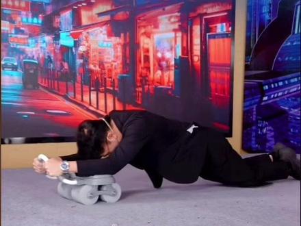 馆长直播精彩片段,馆长:宇总靠你了做一个卖一台 #馆长#台湾馆长#台湾网军馆长@智慧馆长1号 @館長