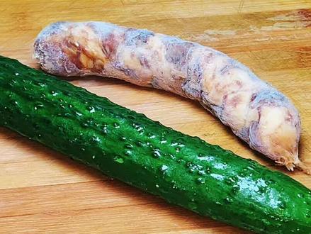 1根黄瓜,1节腊肠,简单一做,我家一周吃5次,孩子每次都吃光光#抖音美食创作人 #跟着抖音学做菜 #一起吃饭吧