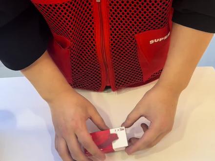 连续两天抽中兰博基尼,是不是老天爷给我的暗示,明年我该换车了?#赵一鸣零食 #盲盒开箱