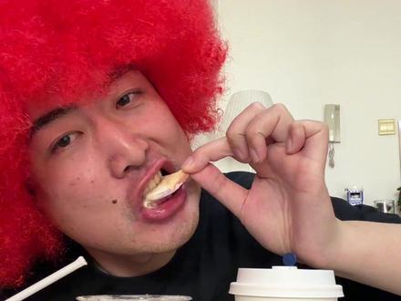 虽迟但到❗浅尝瑞幸小黄油脆苹果拿铁➕特仑苏拿铁 #咖啡 #瑞幸咖啡 #新春黄油 #万岁黄油 #心动牧场