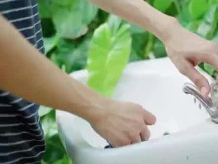 服刑人员怎么洗衣服呢#看守所 #监狱 #服刑人员