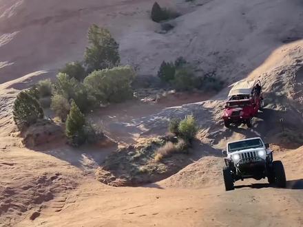 越野攀岩的时候,是短轴好还是长轴强?看完这个视频你就知道了!