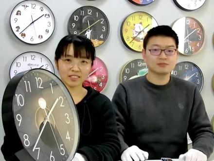 这个电波钟装上电池之后指针转的特别特别快,怎么都调不好是为什么呢?究竟应该如何使用它?