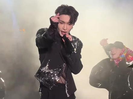 张艺兴赋予《大花轿》全新定义,我又学到了
#张艺兴
#张艺兴大花轿
#大花轿
#泸州婚礼主持人祖奎
#明星