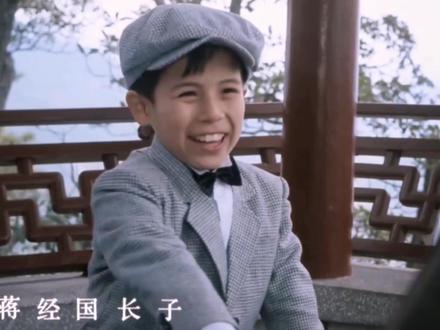 深度解析:艾伦背诗的终极隐喻