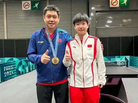 独自离开,邱贻可发声,没陪孙颖莎去澳门,原因找到