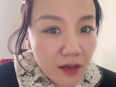 所以,我们缺的不是伴侣,甚至都不是婚姻,缺的是一段可以彼此照亮,能够真正相互滋养的亲密关系有的时候,你找个伴并不是什么难事儿,难得是走心,难的是那种激情退去后的依赖和心疼
这个世界上什么都不缺,因为很多东西都是可以靠努力得到的,唯独拥有一个有情有义的爱人,就是需要一些运气。#三千红尘#enemy#煎饼果仔#夏天妹妹#ENEMY第一季