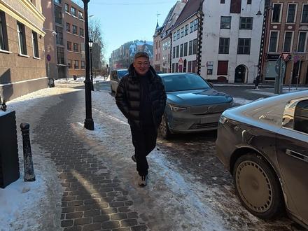 开车1300公里,带老板去德国柏林!这路怎么越开越长了…#工作日常记录 #沉浸式