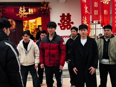 #挥手转场 #婚礼 一巴掌给我干兄弟婚礼上了