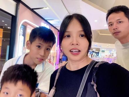 现实版超级大富翁,为得到超级飞侠机库墙的奖励,兄弟俩也够拼了#玩具开箱 #超级飞侠机库墙