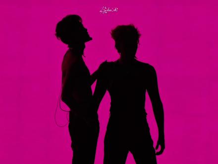 发狠了忘情了,我最想看的双胞胎sq画面今天终于实现了🥹泪水一直从嘴里流出来你问我为什么请看木子洋马思涵双人舞台《mark》#洋赛 #坤音年会 #坤音2026家族演唱会 #mark