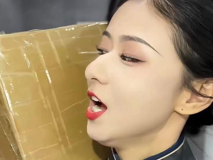 这个员工简直绝了;思懿服了,拿着我的钱竟然如此了; #翡翠 #思懿 #思懿翡翠老板娘