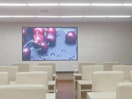 LED显示屏调试,白光情况下会出现闪烁,把GCLK频率降低,可以改善效果效果。#led显示屏 #显示屏安装 #大屏幕 #会议室