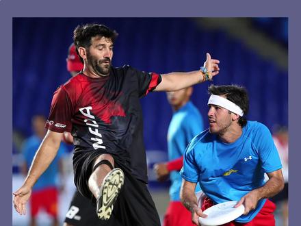 如何运用技战术突破单边防守❓一分钟带你定格解析 看世运会,跟着大丽丽学飞盘战术
#世运会 #飞盘运动