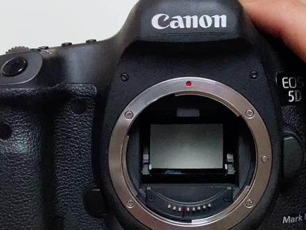 越来越看不懂了,精修复换壳佳能5D3看图片真的很难分辨。#翻新机的辨别 #翻新机 #5D3 #5D3翻新机 #二手相机