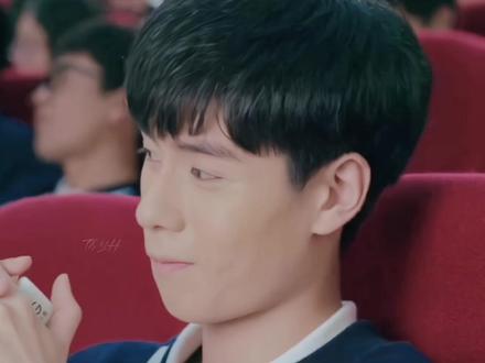 #胡一天 #校园 “你怎么总是忘记我很爱你”