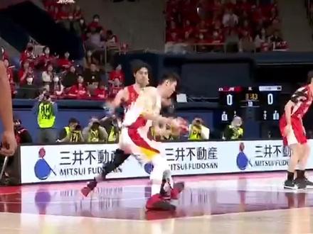 中国男篮的定海神针胡金秋 他凭一已之力扛起了中国男篮的内线大旗,他的故事远比电影更精彩!#胡金秋 #中国男篮 #篮球需要沉淀