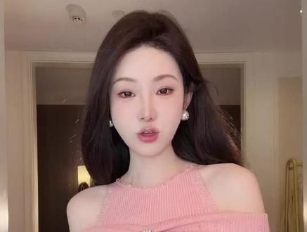 好气质的连衣裙!爱了 #连衣裙 #ootd穿搭 #气质穿搭 #女神必备 #约会穿搭