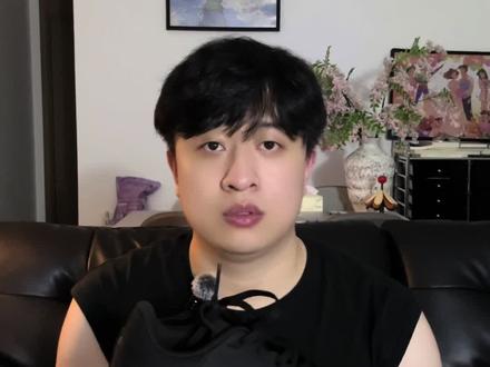 跑圈恨死这双鞋了!安踏PG7:谁让你跑快了? 这鞋你就别拿它去高强度打球或者竞速了,它的主场是慢跑、通勤和长时间站立。如果你想找一双能“治愈”双脚的鞋,它在这个价位段真的很难挑出毛病。#主播推荐鞋 #球鞋测评 #球鞋反馈 #安踏#安踏pg7