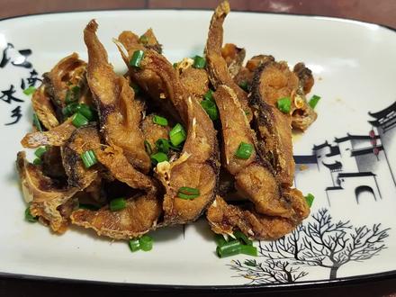 酥鱼,又是一个能收录到老婆点菜单里的菜#家常菜 #跟抖音学做菜