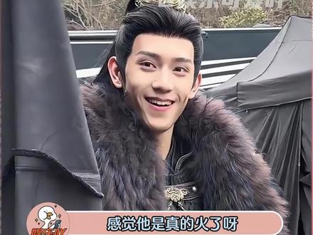 《逐玉》随元青童年采访好可爱,果然00后的童年都是高清的 #逐玉 #随元青 #林沐然 #娱乐评论大赏