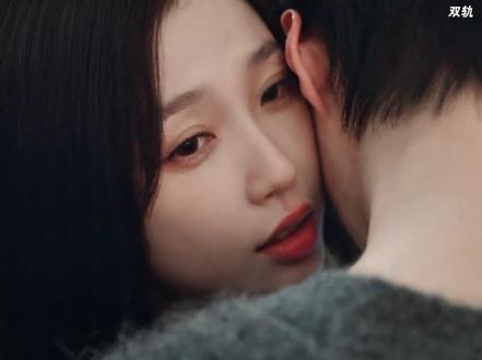 靳朝姜暮正式复合,开始甜甜恋爱#双轨 #虞书欣 #何与