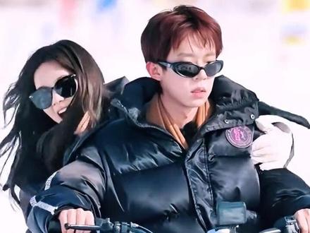 我们早已是命中注定|仲夏雨霖
#朱朱小桃 #仲夏雨霖